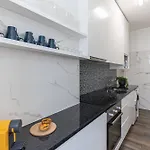 Now Trindade Апартаменты *