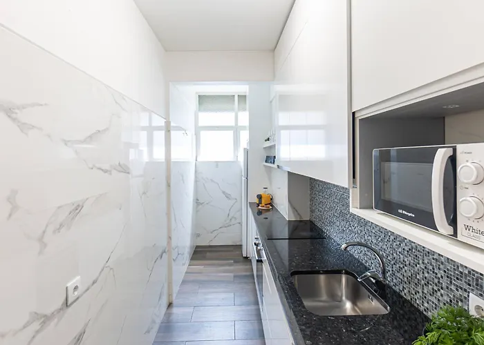 Now Trindade Πόρτο